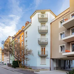 Apartment Swiss Star Sihlfeld - Contactless Self Check-in